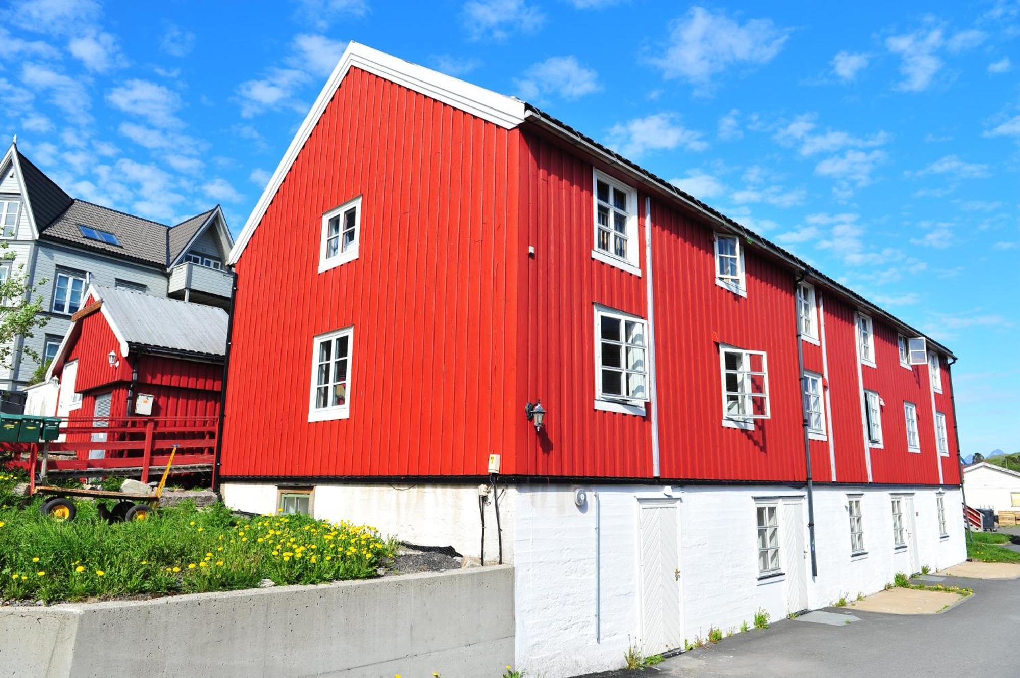 Appartamento Tyskhella Rorbuer Kabelvåg Esterno foto